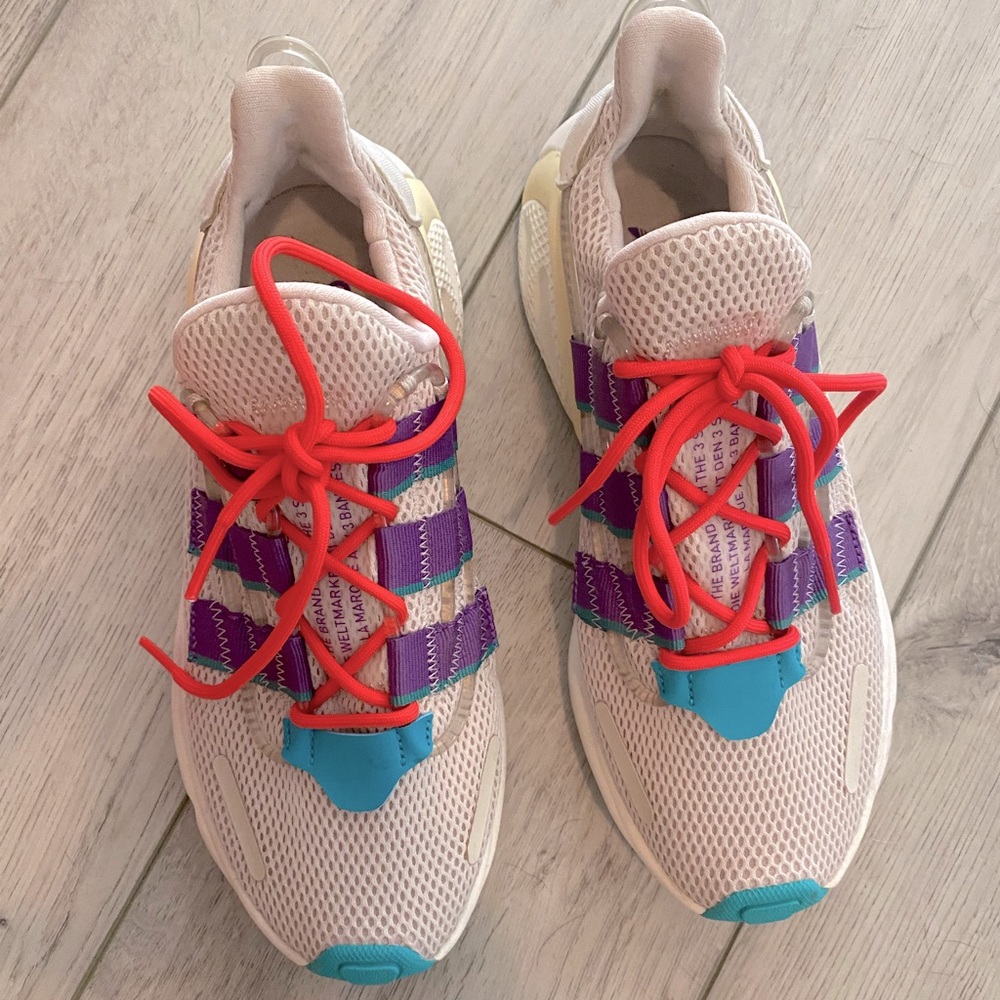 Adidas LXCON sneakers